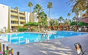 Community Outdoor Pool