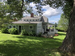 Back of House from the gate leading to Marginal Way