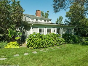 Beautifully landscaped yard