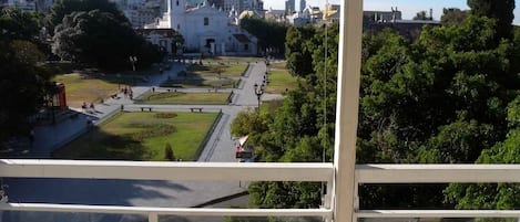 Colonial Church del Pilar, amazing breakfast view!