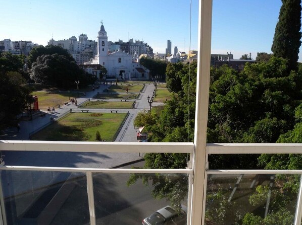 Colonial Church del Pilar, amazing breakfast view!