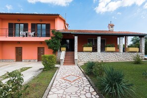 Veranda and garden