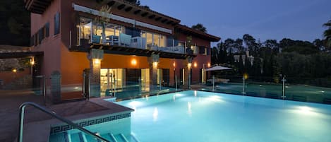 heated pool and villa