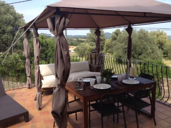 Terrasse / Balkon