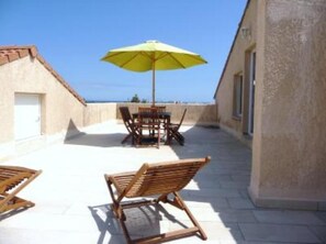 Terrace / Balcony
