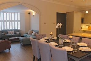 Dining through to sitting room