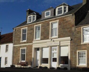 Large Victorian House In Pretty East Neuk Village