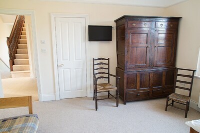 Large Period House In Edale, Peak District, Derbyshire, England