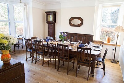 Large Period House In Edale, Peak District, Derbyshire, England