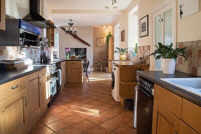 Large Period House In Edale, Peak District, Derbyshire, England