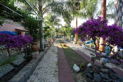 Residencia en medio de la zona verde silenciosa, con vista al Etna y cerca de TAORMINA