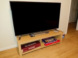 55" Smart TV with DVD Player