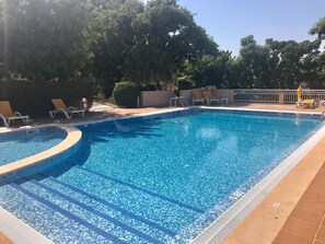 Pool  1 min walk 