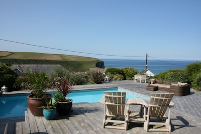 Ocean sanctuary, private heated swimming pool, and 2 minute walk to beach...