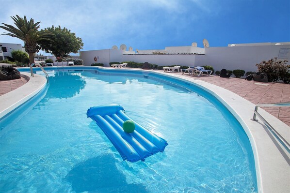 Pool of the complex
