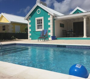 Private pool and deck 