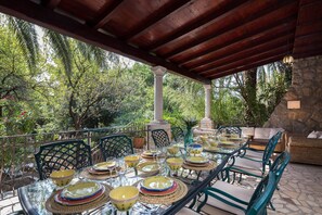 Dinner terrace overlooking the garden