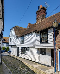 Hermosa Tudor Grado 2 * cabaña incluida en la ciudadela de Rye