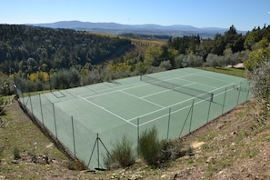 Sport court