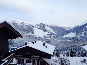 Blick vom Balkon Richtung Königsleiten