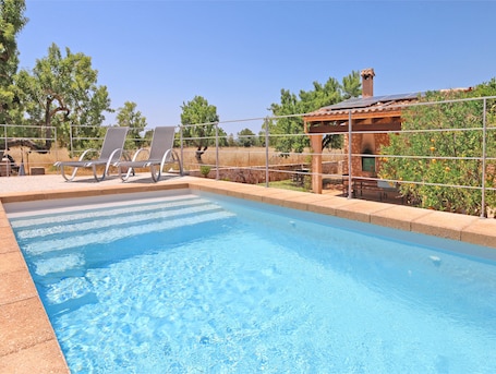 Privater Pool zur Alleinnutzung