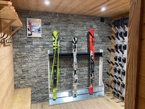 Snow and ski sports