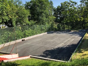 Sport court