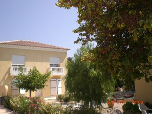 villa   "les Papillons"