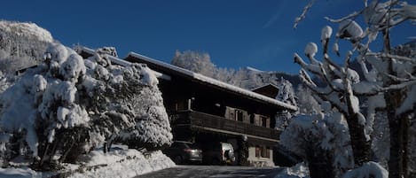 le chalet en hiver