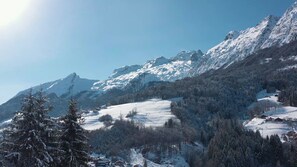 Vue du chalet sur la chaine des Aravis