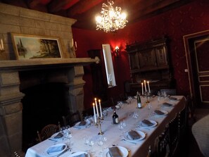 Salle à manger conviviale