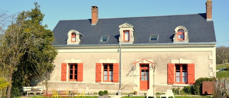 Façade coté jardin 