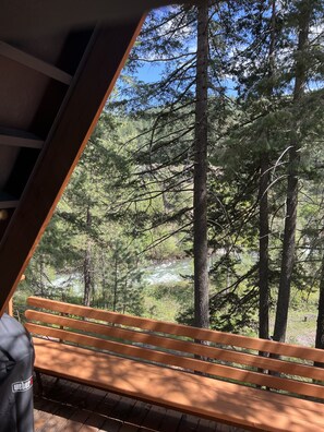 Charcoal weber grill and a river view for relaxing with your loved ones. 