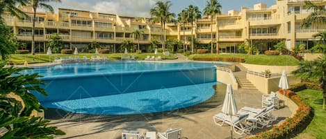 Pool area