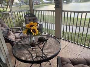 Start or end your day relaxed on the screened Lanai with breathtaking views.