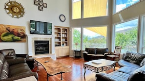 Spacious living room in the main house with view of the Columbia River