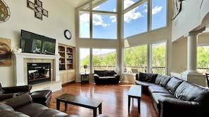 Spacious living room in the main house with view of the Columbia River