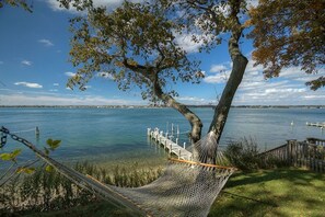 Anybody want to relax and listen to the water?