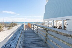Beach Boardwalk Access, just a few steps from unit the unit.