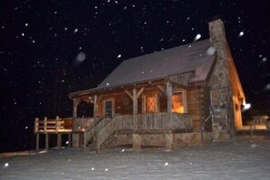 Snowy evening at "Sunset cabin"!