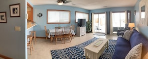 Family room panoramic view.