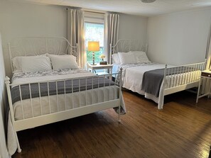 2 Queen Beds - Memory foam mattress, blackout curtains, dresser, deck & chair.