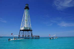 Alligator Reef - Diving & Snorkeling