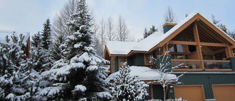 Your Whistler Home Away 