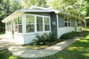 River Dream Cottage