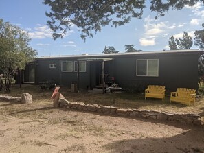 Entry area-West side facing mountains