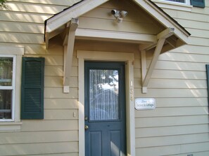 back entrance from parking downstairs cottage