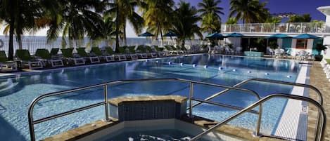 Cabana Club Pool