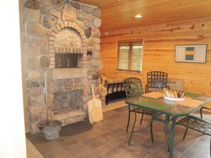 Studio Cabin