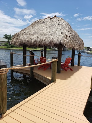 Enjoy our Tiki Hut and Dock! Wonderful canal breezes all year long!